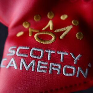 Scotty Cameron Red Special Select Putter Cover ⛳️